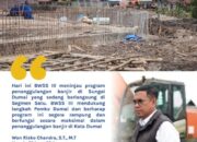 Tim BWSS III Beserta Dinas PU Melihat Secara langsung Progres Kegiatan Penanggulangan Banjir di Sungai Dumai